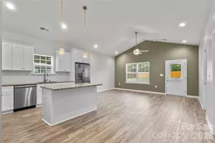 934 N New Hope Rd, Gastonia, NC 28054 - Photo 2
