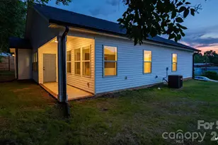 221 Ann St NW, Concord, NC 28025 - Photo 4