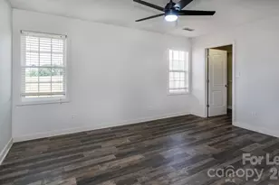 1575 Windy Holly Ln, Newton, NC 28658 - Photo 10