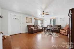 421 Finley Ave NW, Lenoir, NC 28645 - Photo 4