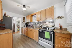 421 Finley Ave NW, Lenoir, NC 28645 - Photo 10