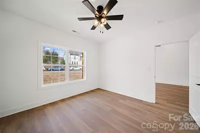 412 S Hill Street, Gastonia, NC 28052 - Photo 18