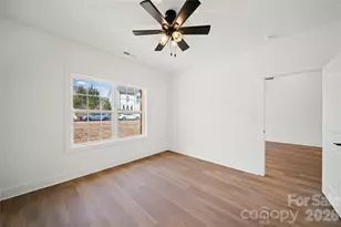 412 S Hill St, Gastonia, NC 28052 - Photo 18