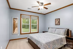 11513 Waterflower Ln, Charlotte, NC 28262 - Photo 30