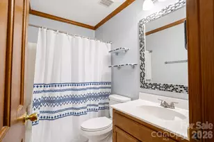 11513 Waterflower Ln, Charlotte, NC 28262 - Photo 32