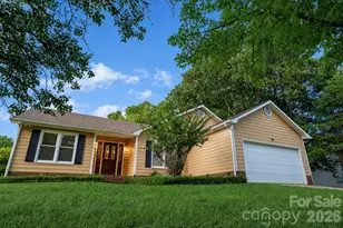 11513 Waterflower Ln, Charlotte, NC 28262 - Photo 2