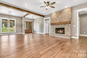 143 Sunny Morning Ct, Hendersonville, NC 28792 - Photo 4
