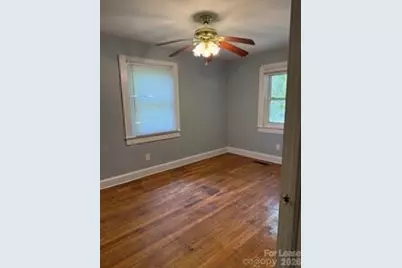 213 Glenwood Drive, Mooresville, NC 28115 - Photo 4