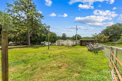 315 Windwood Drive, Bessemer City, NC 28016 - Photo 14