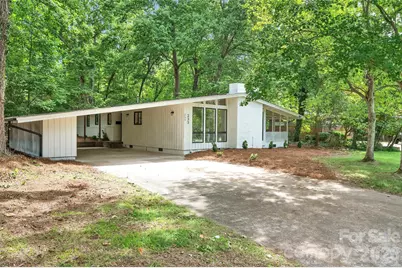 233 Dogwood Drive, Mount Holly, NC 28120 - Photo 2