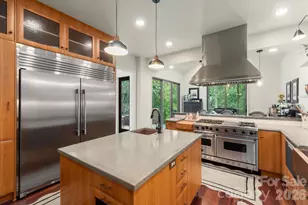 3603 Hennessy Pl, Charlotte, NC 28210 - Photo 12
