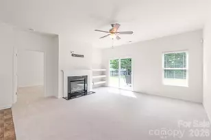 8411 Romana Red Ln, Charlotte, NC 28213 - Photo 8