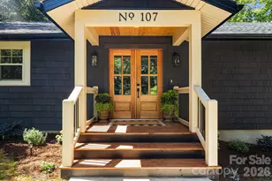 107 Beverly Rd, Asheville, NC 28805 - Photo 2