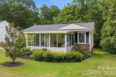 605 Powerline Avenue, Belmont, NC 28012 - Photo 1