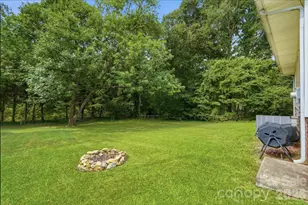 605 Powerline Ave, Belmont, NC 28012 - Photo 2