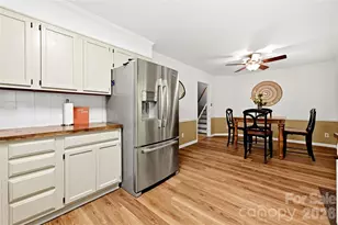 2308 Knickerbocker Dr, Charlotte, NC 28212 - Photo 8