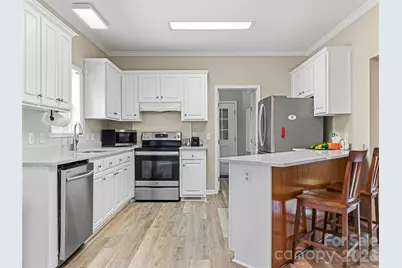 1082 S Main Street, Mars Hill, NC 28754 - Photo 10
