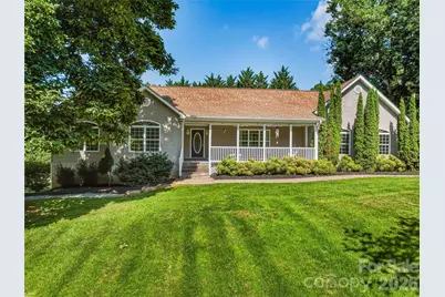 1082 S Main Street, Mars Hill, NC 28754 - Photo 2