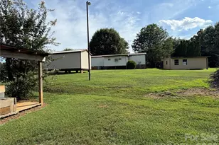 5720 Skyway Dr, Conover, NC 28613 - Photo 24