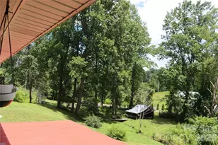 9 Wooded Vly Ln, Burnsville, NC 28714 - Photo 8
