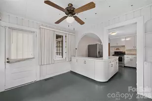 311 33rd St Dr SE, Hickory, NC 28602 - Photo 18