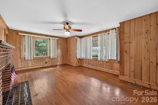 311 33rd St Dr SE, Hickory, NC 28602 - Photo 4