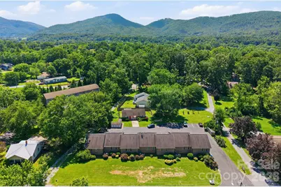 5 Country Gardens Drive, Fletcher, NC 28732 - Photo 2