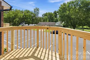 5 Country Gardens Dr, Fletcher, NC 28732 - Photo 4