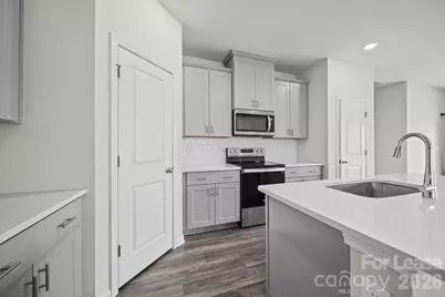 4080 County Down Avenue, Kannapolis, NC 28081 - Photo 12