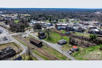 53 2nd Avenue N, Taylorsville, NC 28681 - Photo 1