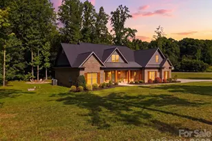 200 Barra Dr, Waxhaw, NC 28173 - Photo 2