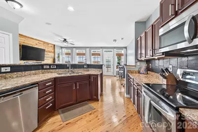 8261 Bridgegate Drive, Huntersville, NC 28078 - Photo 10