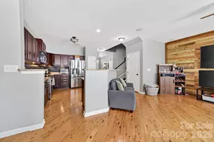 8261 Bridgegate Dr, Huntersville, NC 28078 - Photo 14
