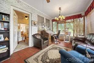 170 York St, Chester, SC 29706 - Photo 14