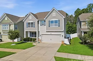 3830 Lake Breeze Dr, Sherrills Ford, NC 28673 - Photo 1