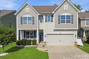 3830 Lake Breeze Dr, Sherrills Ford, NC 28673 - Photo 2