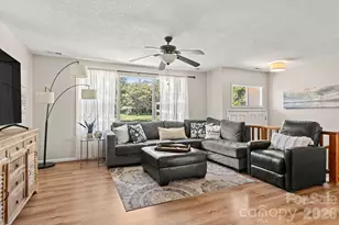 5225 Wolfe Rd, Hickory, NC 28601 - Photo 24