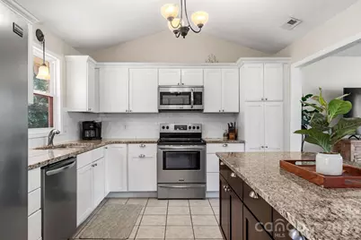 5225 Wolfe Road, Hickory, NC 28601 - Photo 30