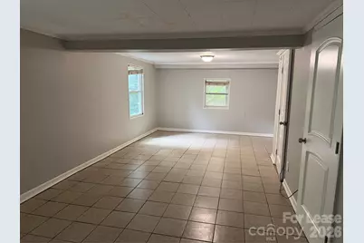 449 N Center Street, Statesville, NC 28677 - Photo 22