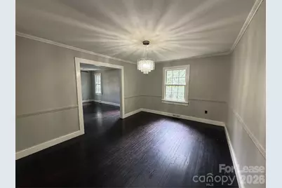 449 N Center Street, Statesville, NC 28677 - Photo 6