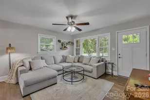 2213 Lanier Ave, Charlotte, NC 28205 - Photo 4