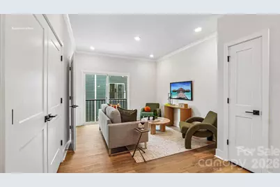 821 Hammers Lane, Charlotte, NC 28205 - Photo 4