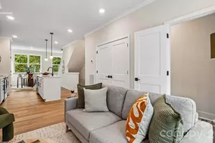 821 Hammers Ln, Charlotte, NC 28205 - Photo 6