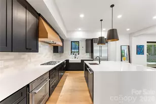 1550 Coventry Rd, Charlotte, NC 28211 - Photo 6