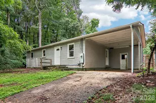 24 Bryson St, Waynesville, NC 28786 - Photo 2
