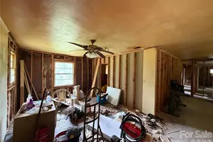 5022 Old Nc 18 Hwy, Connelly Springs, NC 28612 - Photo 18