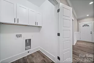 1835 Kingsley Dr, Albemarle, NC 28001 - Photo 8