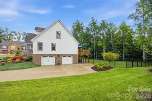 136 Maplewood Ct, Hudson, NC 28638 - Photo 8