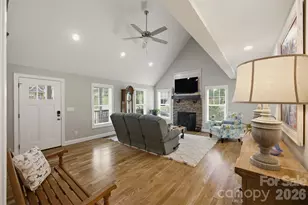 136 Maplewood Ct, Hudson, NC 28638 - Photo 12