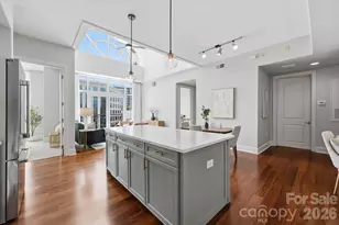4620 Piedmont Row Dr, Charlotte, NC 28210 - Photo 6